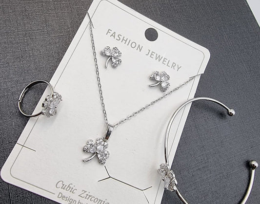 Silver Clover Crystal Jewelry Set
